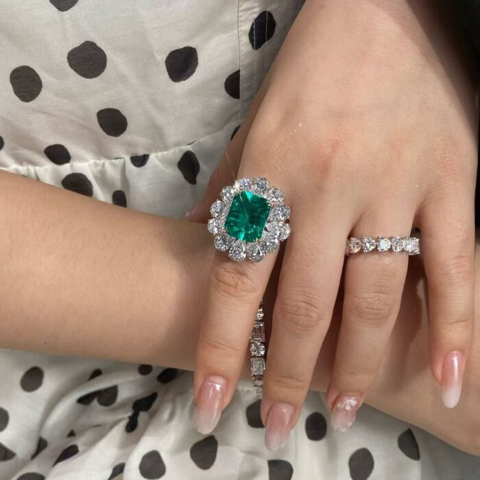 微信图片_20251011185447_280_50 微信图片_20251011185447_280_50