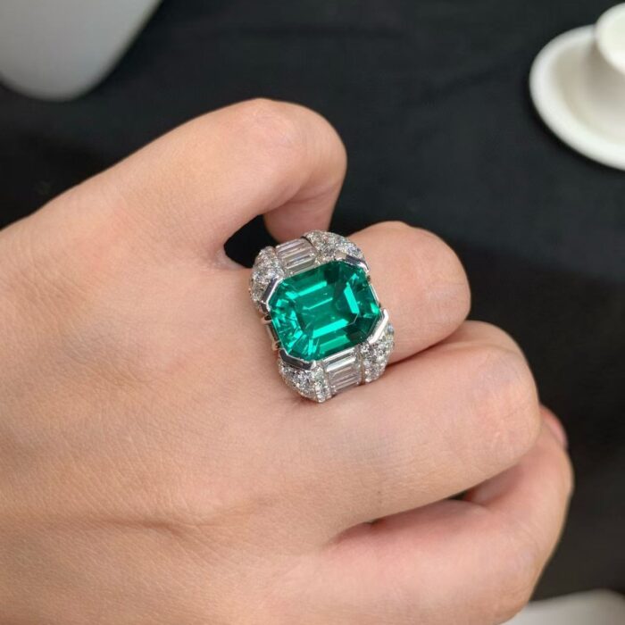 微信图片_20251011185452_284_50 微信图片_20251011185452_284_50